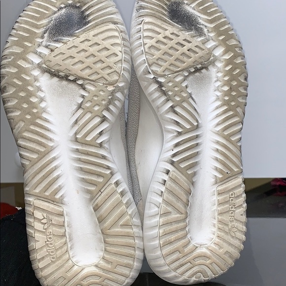 Kid’s Adidas Tubular Shadow’s in Grey Size 5.5 - Picture 6 of 6
